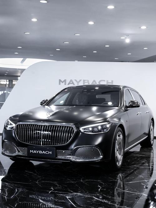 佛山282岚图汽车的售后服务让用户无忧出行，迈巴赫未来的豪华车趋势